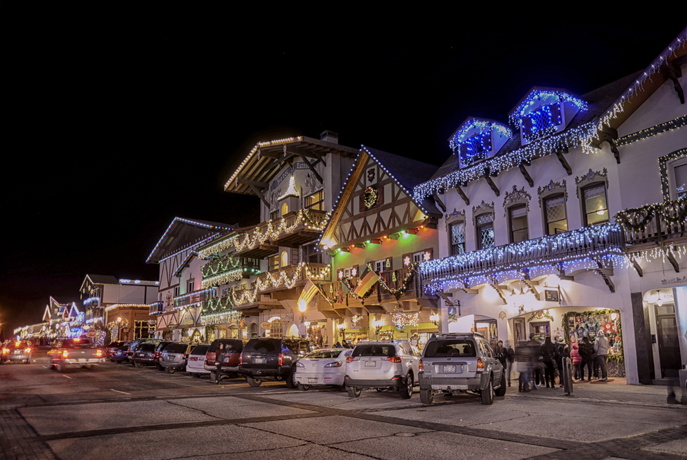 Germanic building lit up in Leavenworth one of the Christmas vacation in the USA