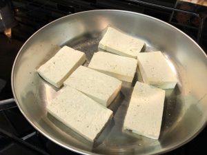 Easy 10-Minute Sweet and Sour Tofu