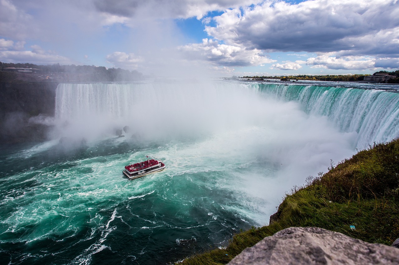 Top 5 Baby Boomer Travel Destinations Niagara Falls