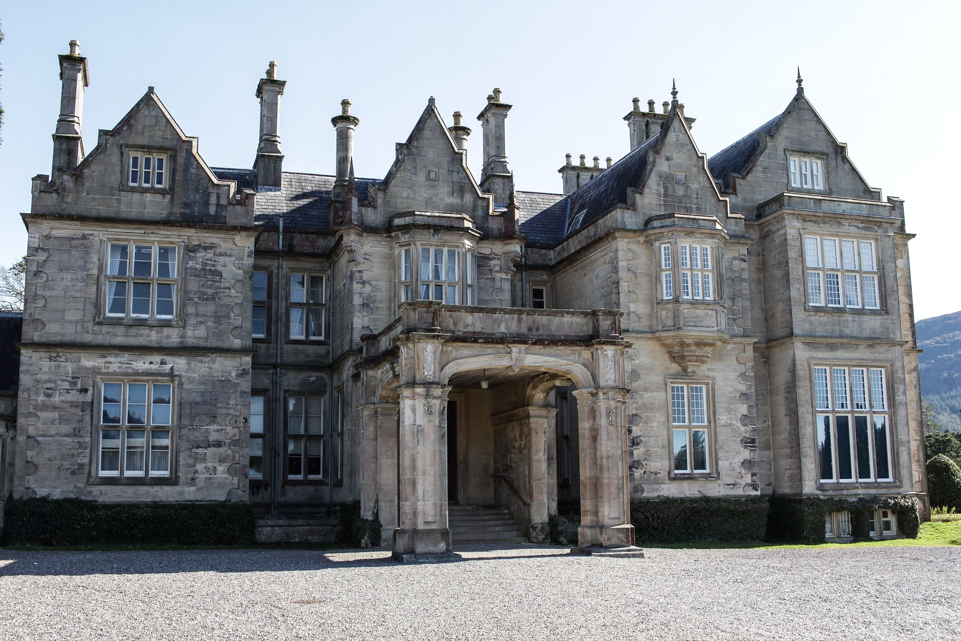 Things to do in Killarney Muckross House