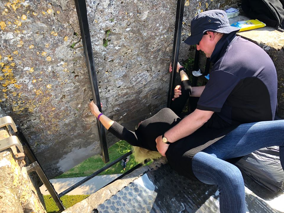 Kiss the Blarney Stone Kissing