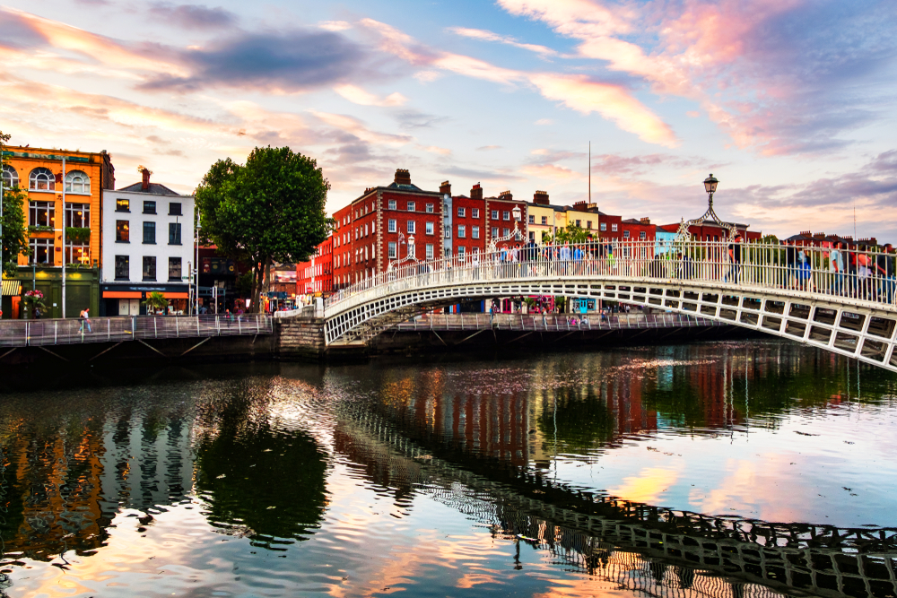1 day in Dublin the Liffey Bridge