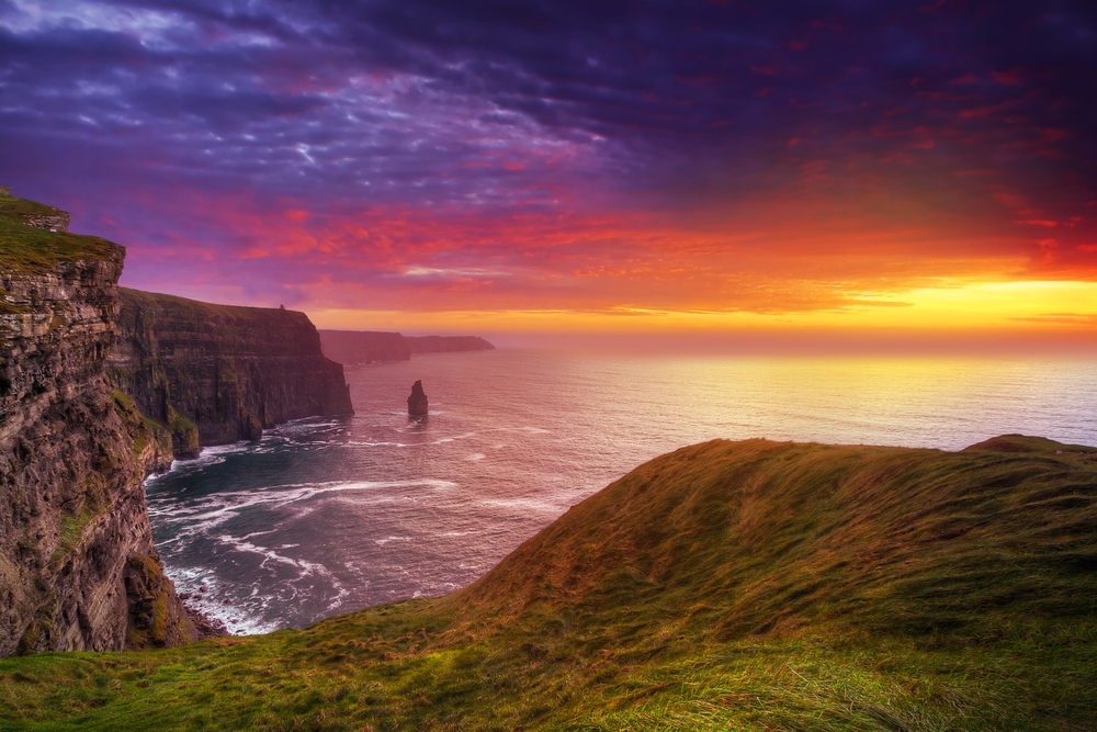 cliffs of Moher are worth seeing when traveling to ireland