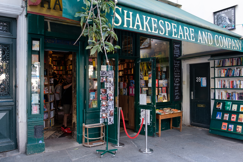 Very popular because of its location is Shakespeare and Company