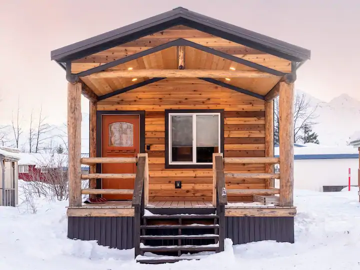 This Alaska Airbnb in Valdez is conveniently located downtown.