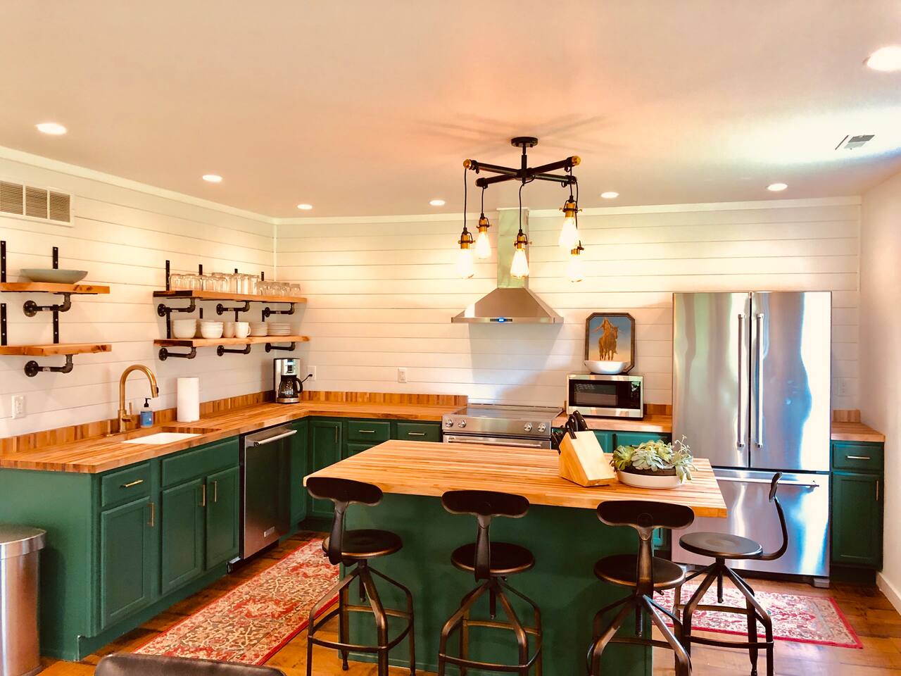 SW Michigan Farmhouse Cottage Kitchen