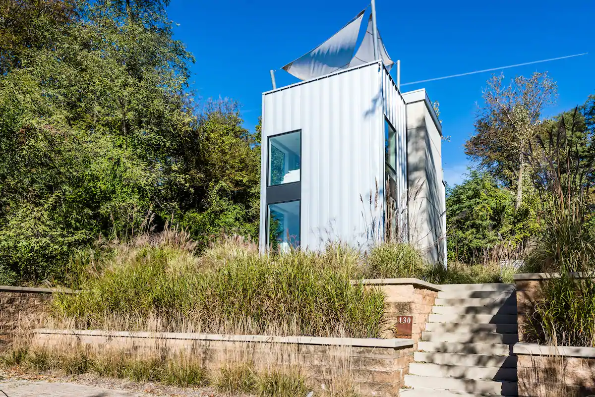 Modern Airbnb in Indiana near Lake Michigan