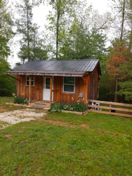 15 Best Airbnbs in Kentucky (Cabins, Treehouses, & More) - Linda On The Run