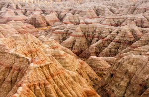 peaks of the badlands national parks in the midwest