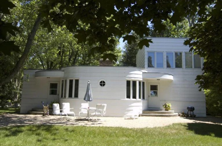 20 Best Airbnbs In Michigan (Cabins, VRBOs, & More) Linda On The Run