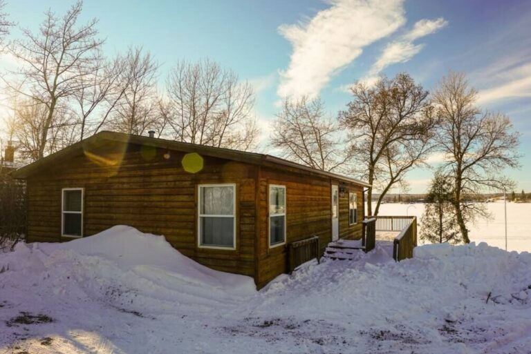 18 Best Airbnbs in North Dakota Linda On The Run
