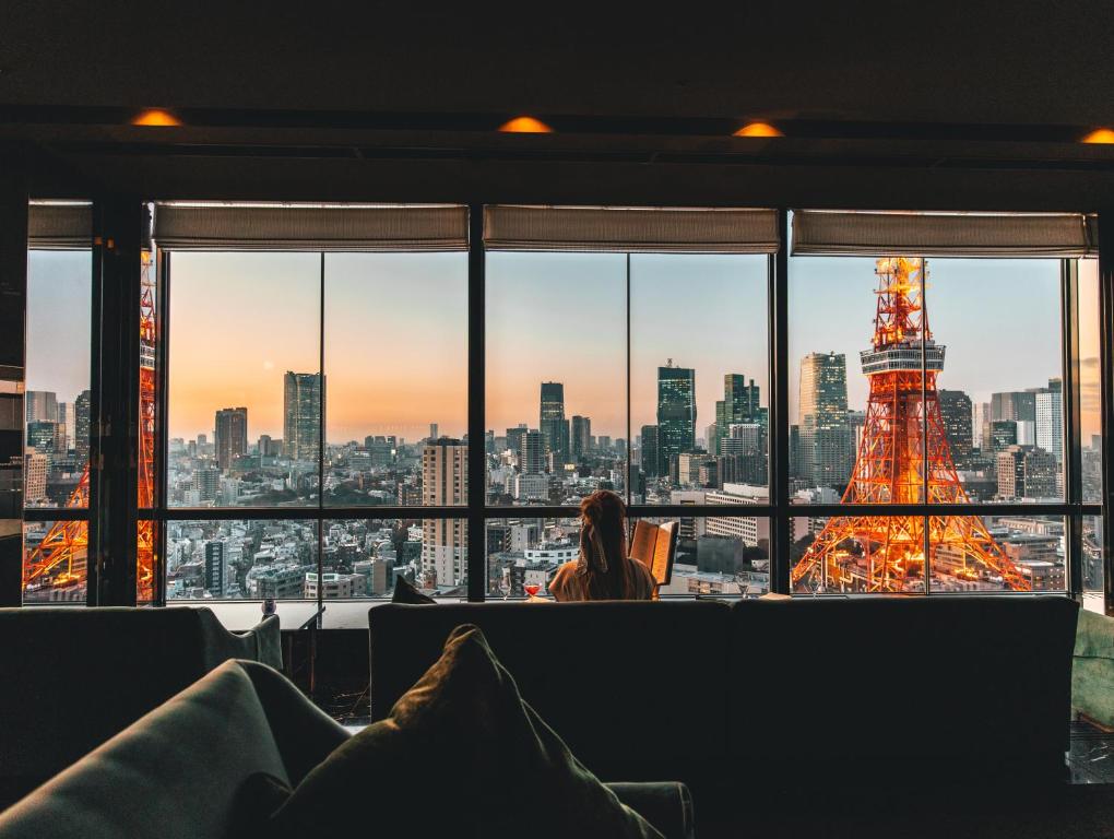 The view from the lounge of a hotel look out at the Tokyo skyline