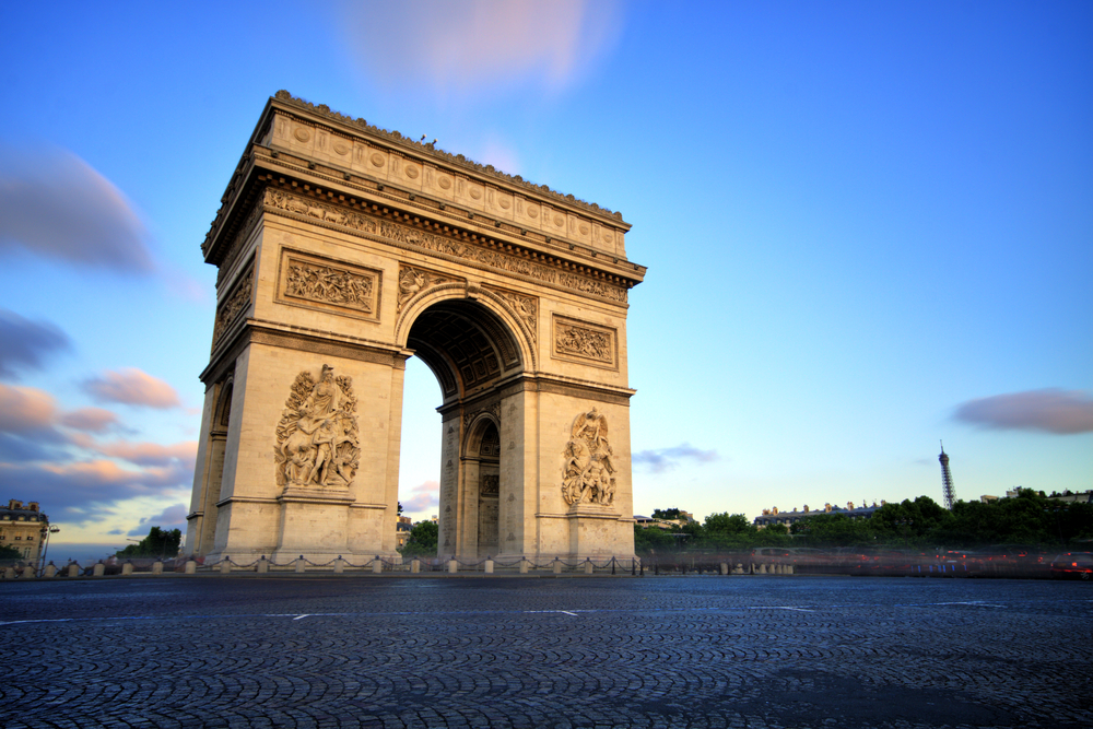 Sunset at the Arc de Triomphe with no cars during 3 days in Paris.