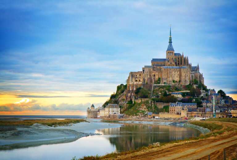 Best Day Trips From Paris: 16 For Your Bucket List! - Linda On The Run