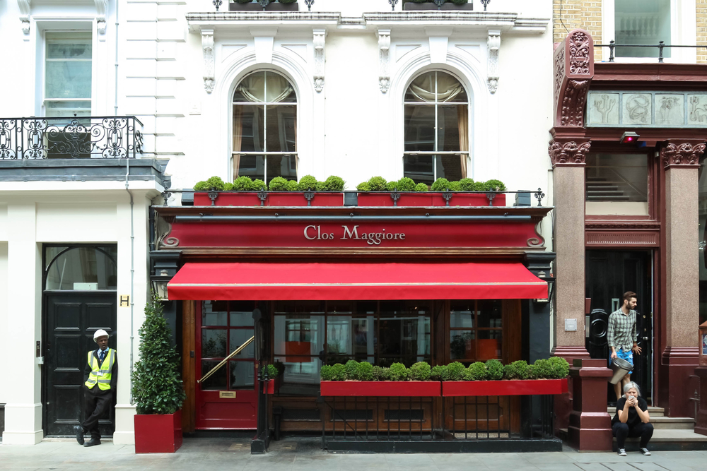 Clos Maggiore is restaurant in the heart of Covent Garden. It is one of the romantic things to do in London. 