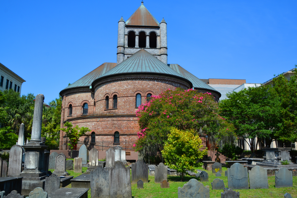 Circular Congregational Church is a historic church used by a congregation established in 1681. You can see the graveyard and the church. The article is about tours in Charleston SC. 