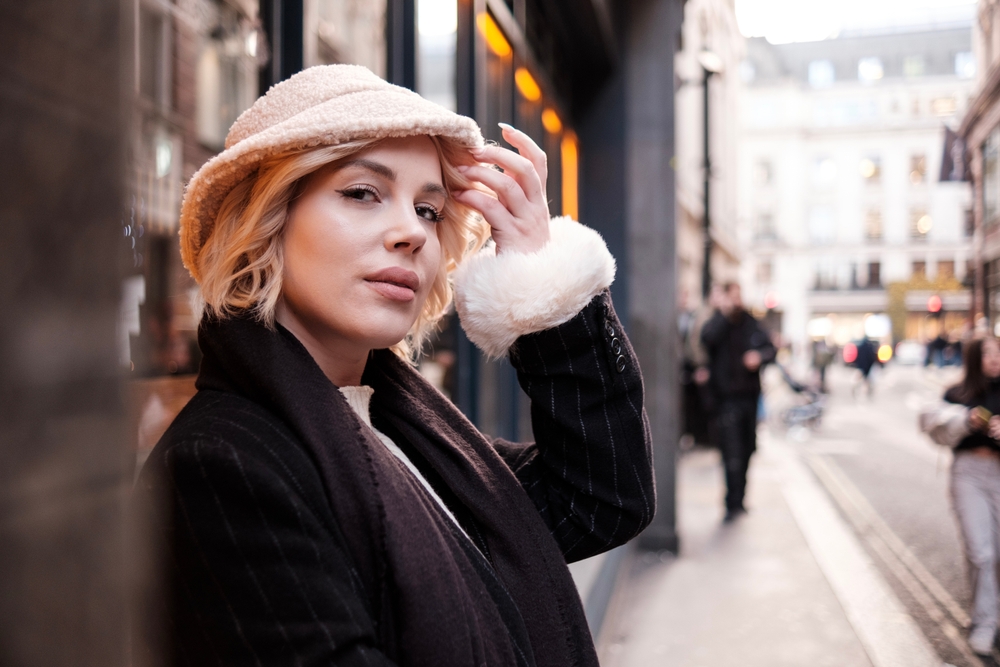 Women dressed up in London for a night out in fall