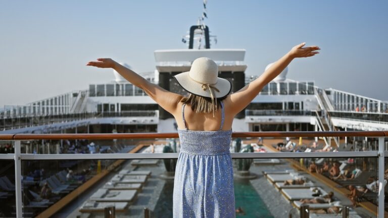 Disney Cruise Outfits: What to Wear Any Time of Year + Packing List ...